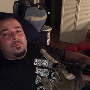 Meet your Posher, Travis